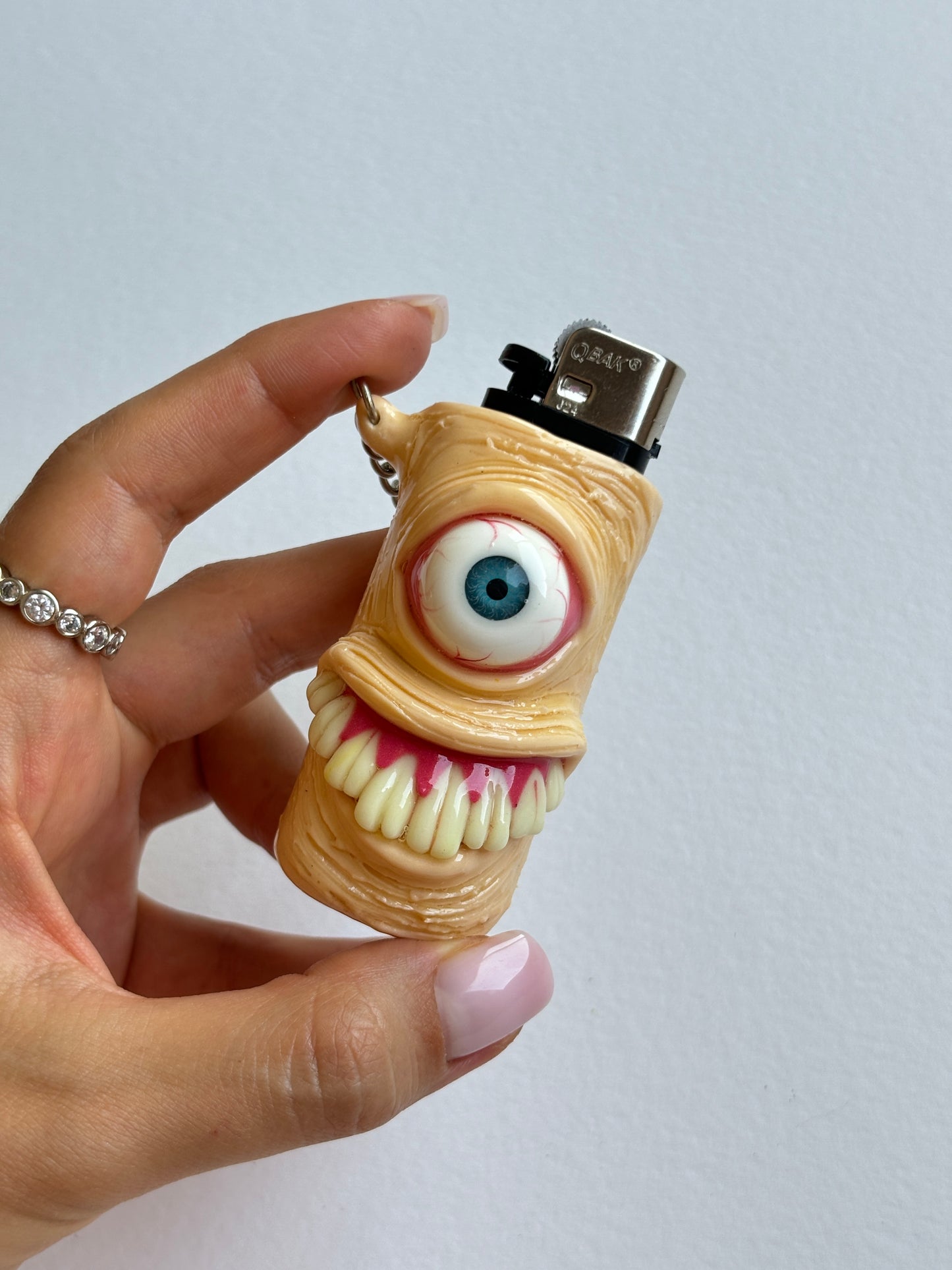 Mr Ugly Teeth